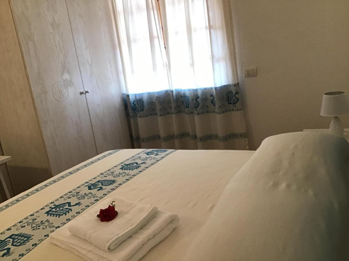 Bed and Breakfast L'Asfodelo Ла-Маддалена Экстерьер фото